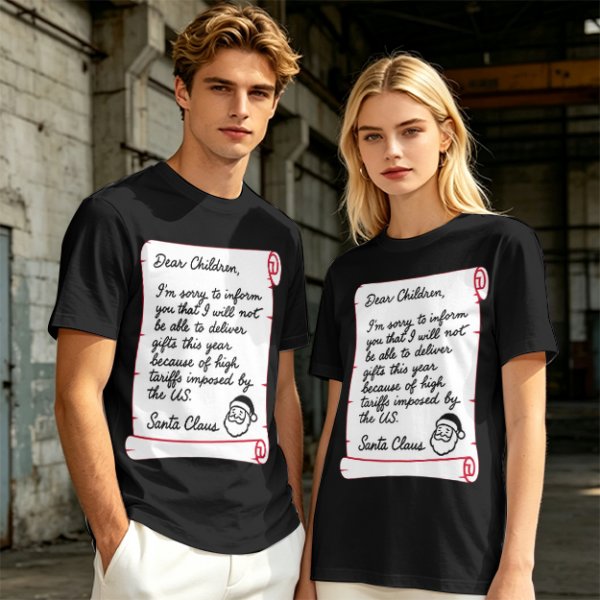 Christmas t-shirt with Santa's tariff excuse note print