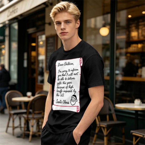 Christmas t-shirt with Santa's tariff excuse note print