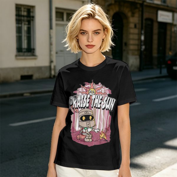 Olive t-shirt with cartoon knight 'Praise the Sun' graphic