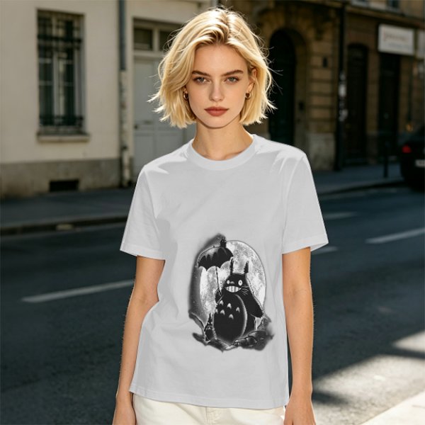 Olive t-shirt with Totoro and small spirits under full moon print