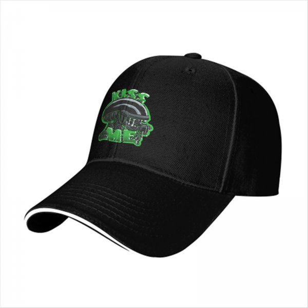 Black baseball cap with alien graphic and 'Kiss Me' text